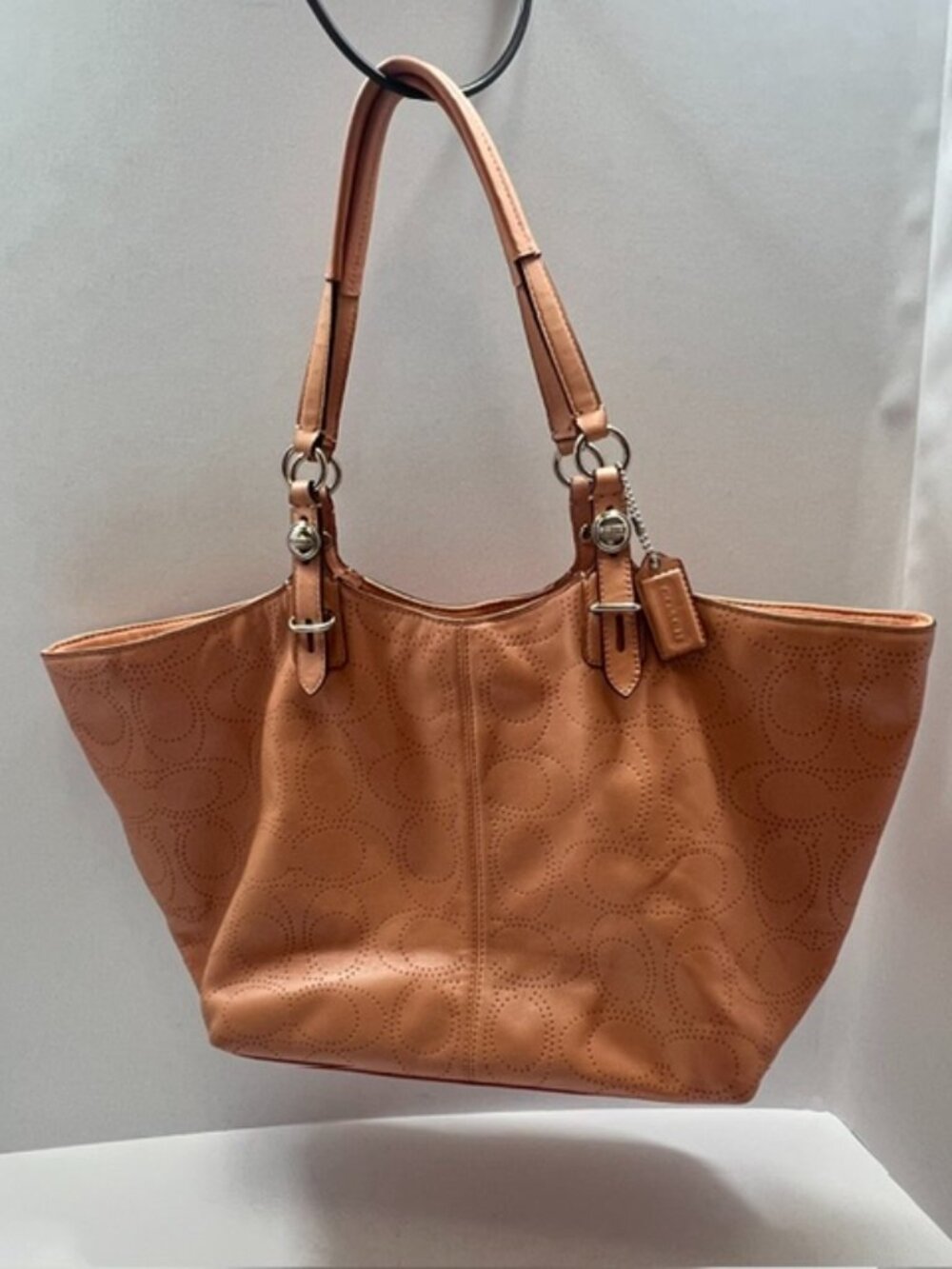 Coach Perforated Signature Leather Carly Carryall Tote Bag w/COA EUC F16598